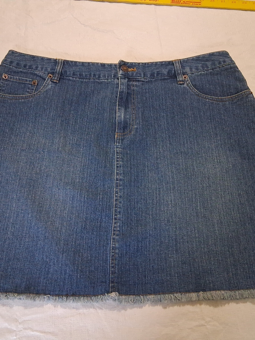 Route 66 Denim Jean Mini Pencil Skirt Size 20W Plus Womens Medium Wash Frayed